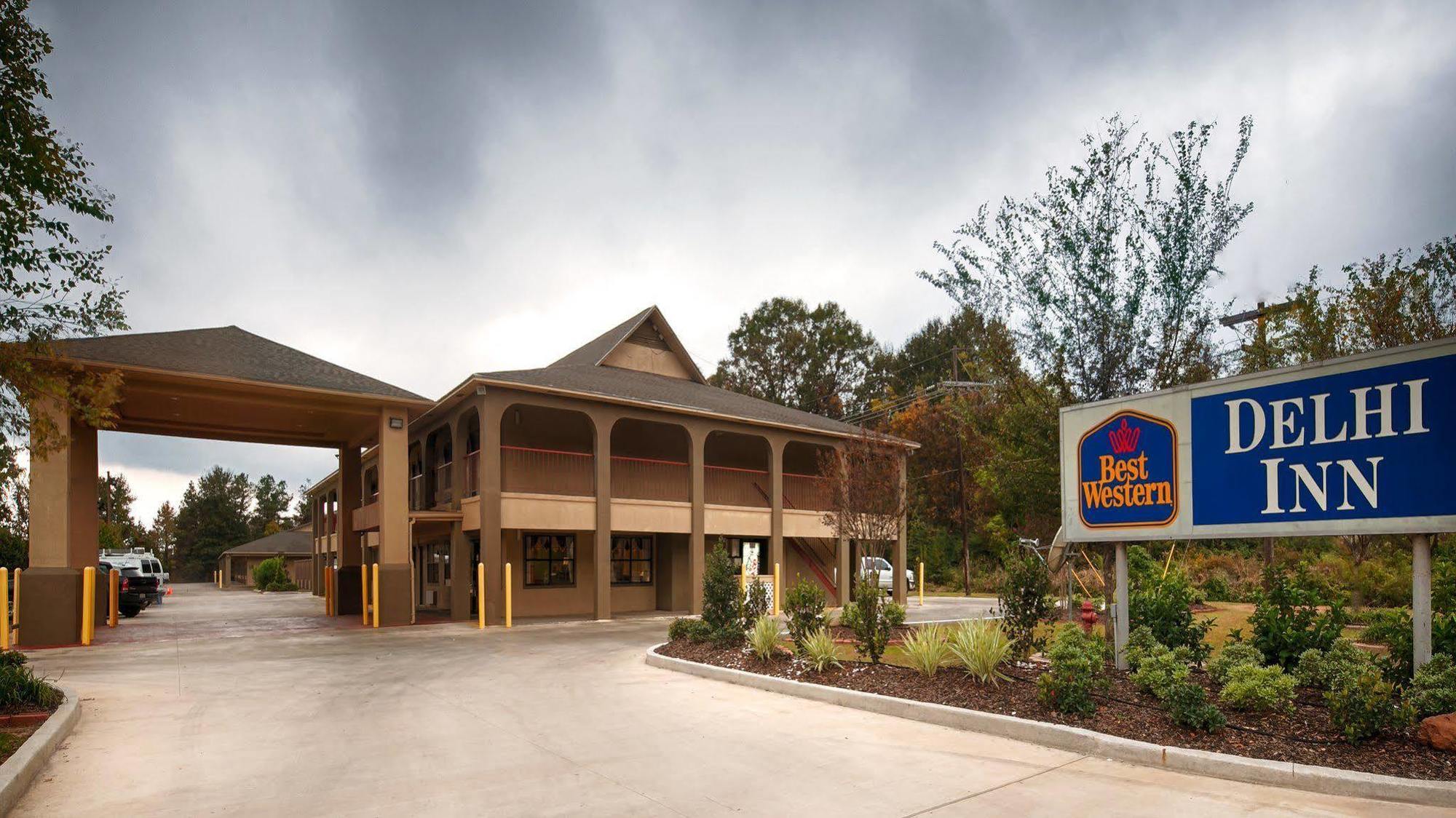 Best Western Delhi Inn Екстер'єр фото